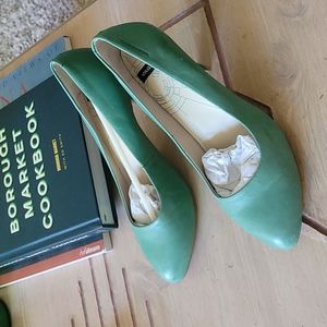 Vagabond, Leather slate green heels (never worn)